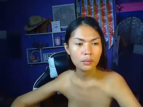 janelovers143 Show Webcam