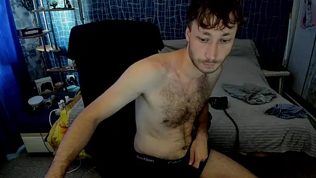 CuteBoy228 Adlı Modelin Canlı XXX Sohbeti