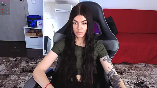AnacondaOnn Adlı Modelin Canlı XXX Sohbeti