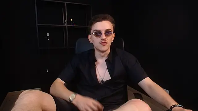 FelixStarkk – Naživo XXX chat