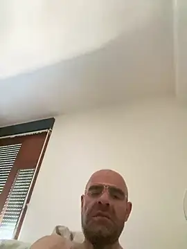 slim1976006 Chat XXX in diretta
