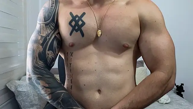 Онлайн чат XXX Isaac_Carter