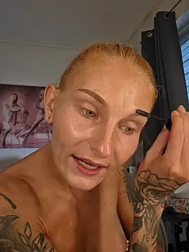 LessiaMia 라이브 XXX 채팅