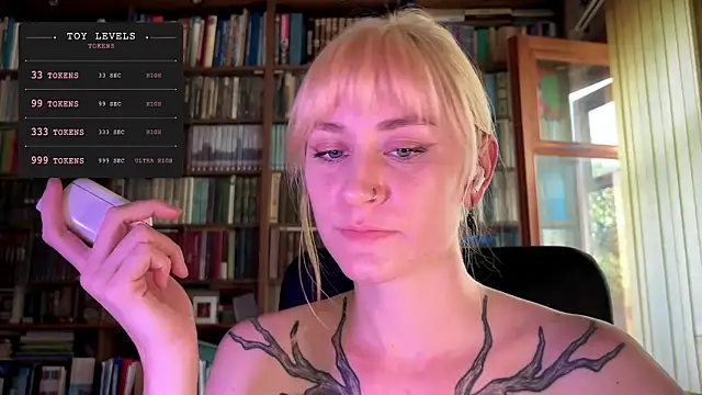 XXX chat uživo modela Retro_Marie