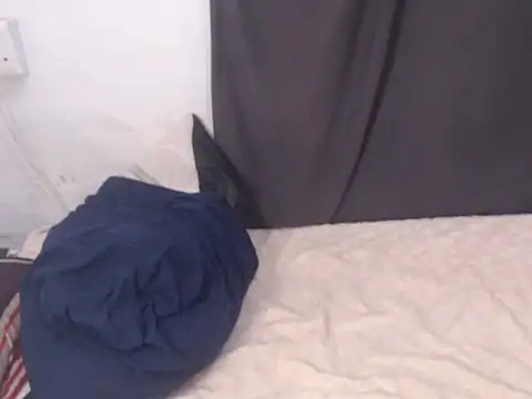 VelvetBooty Adlı Modelin Canlı XXX Sohbeti