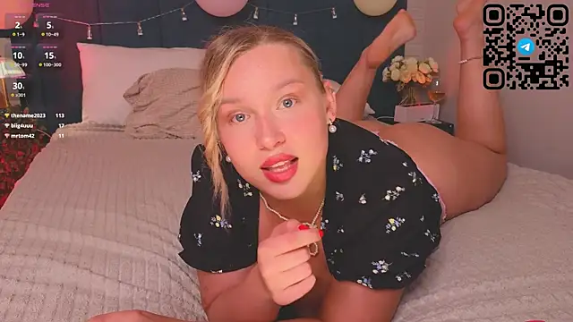 angelic_coy's Live XXX Chat