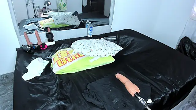 Benjamin_Buster Live XXX Chat