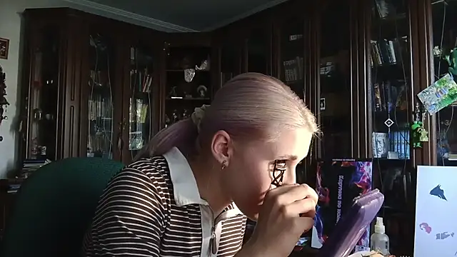 Živý XXX chat KellyOutdoor