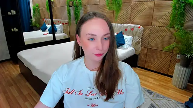 Chat +18 de TrueReincarnation ao vivo