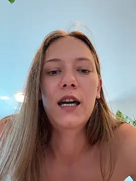 JulieLittleLove 라이브 XXX 채팅