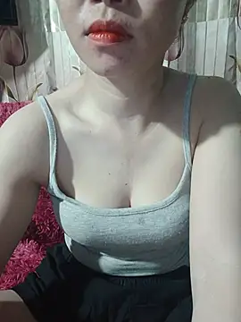 AvaRoyale's Live XXX Chat