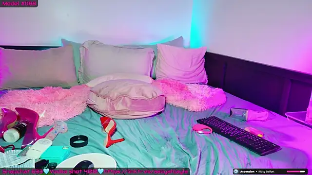 Chat XXX en directo de AaliyahLaylah