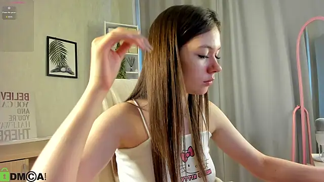 Chat XXX Live Nicole_Charm