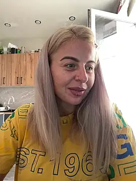 Lisorine's Live XXX Chat