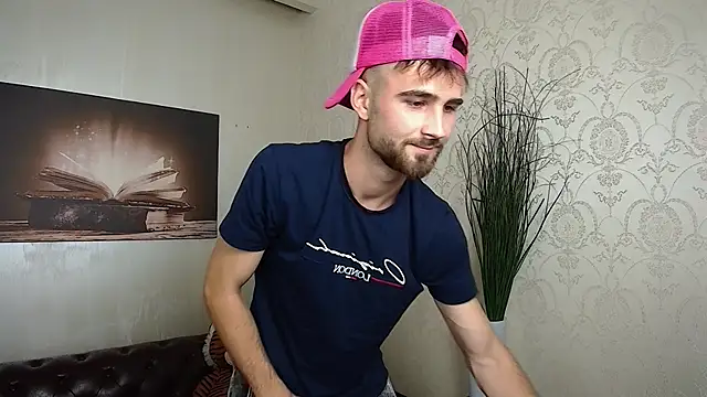 KyloEast Show Webcam
