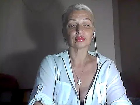 MaryJane441 Adlı Modelin Canlı XXX Sohbeti