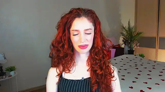ChristinaConteeree's Live XXX Chat