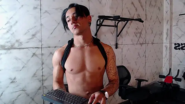 Andy_Joy_ Live XXX-Chat