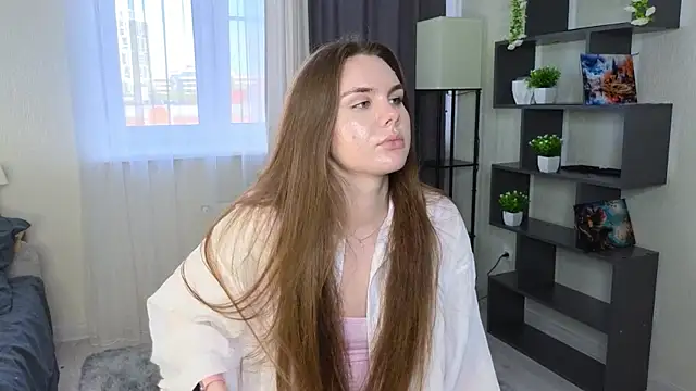 DaniMcthune Adlı Modelin Canlı XXX Sohbeti