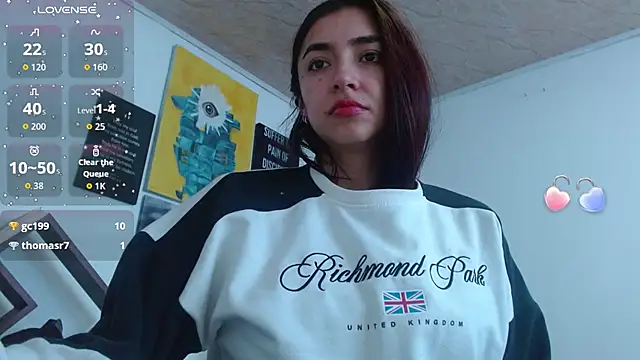 Chat +18 de ZoeBakers_ ao vivo
