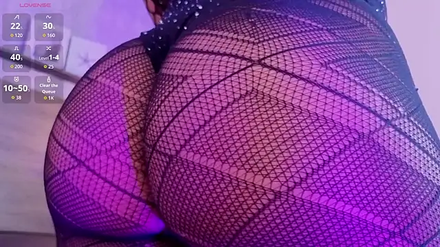 miiaboss_'s Live XXX Chat