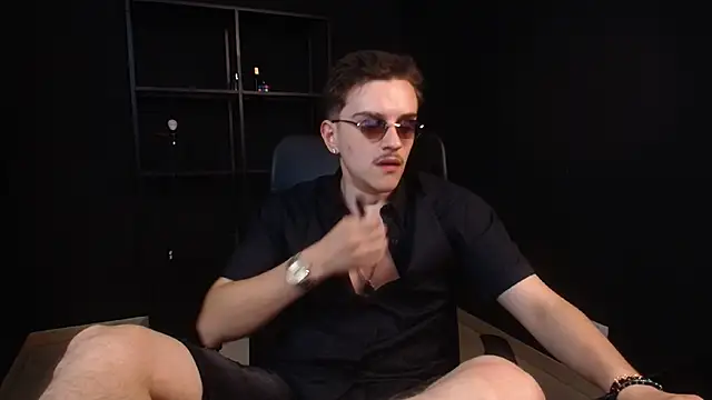 FelixStarkk Live XXX Chat