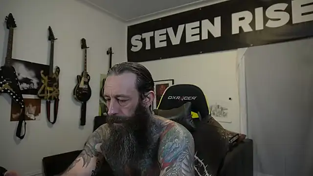 Chatroom XXX en direct de StevenRiseNYC