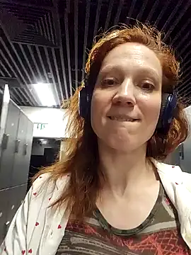 Chat XXX en directo de Exhibitionsplit