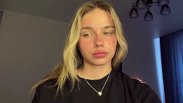 EarthaStinett's Live XXX Chat
