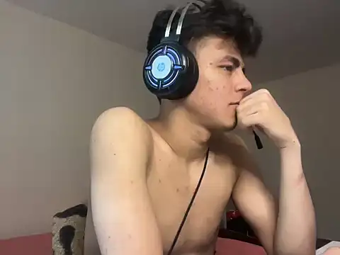 ToddWarren's Live XXX Chat
