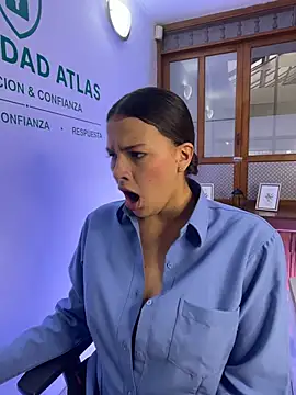 KateRousee's Live XXX Chat