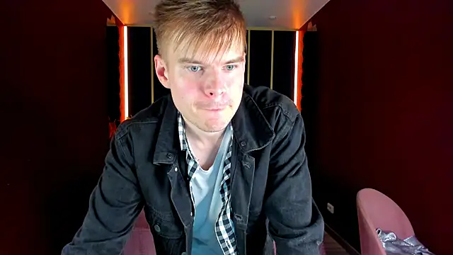 Walter_Fry Live XXX-chat