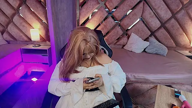 Chat XXX en directo de lya_nekko_