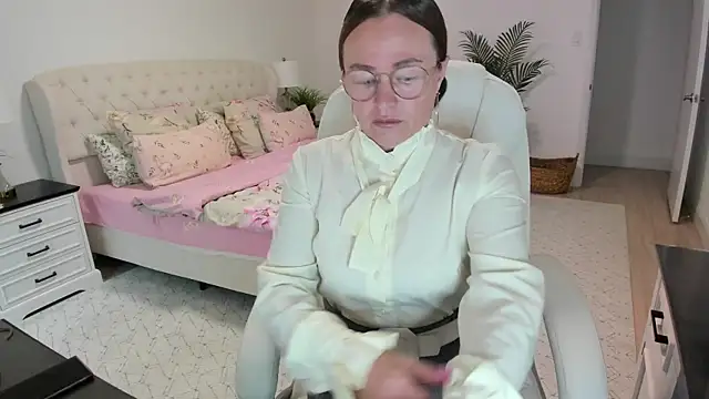 XXX chat uživo modela Vika73
