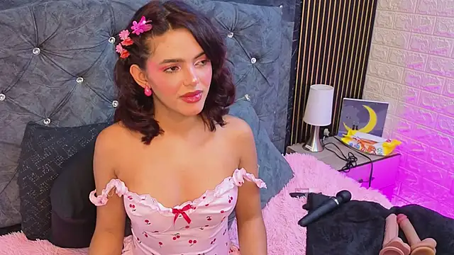 دردشة AlexandraNoxx الجنسية المباشرة
