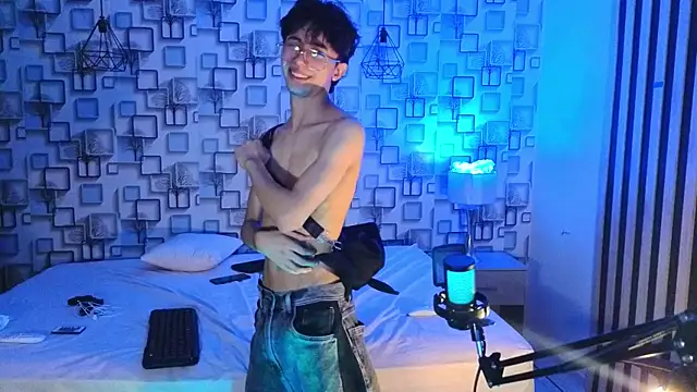 Twink_Sebas7's Live XXX Chat
