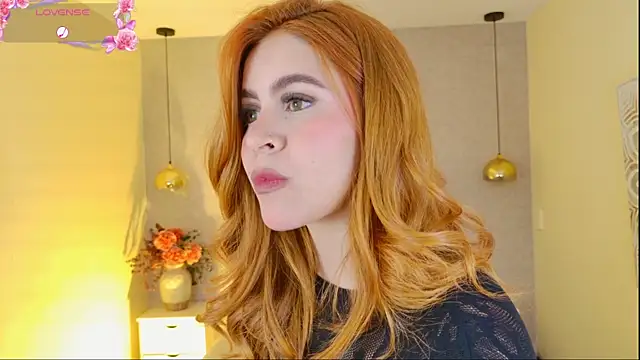 april_rousse's Live XXX Chat
