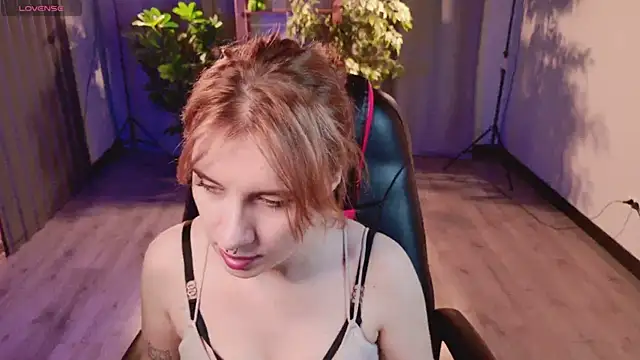 Chat XXX ao vivo de miraiakik