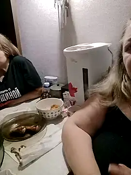 sex2 Adlı Modelin Canlı XXX Sohbeti