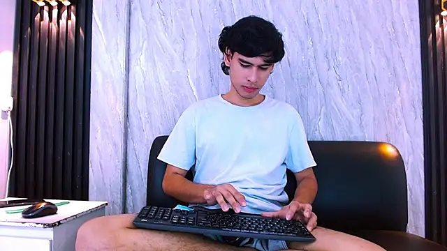 Kevin_Brooks1 Live XXX Chat