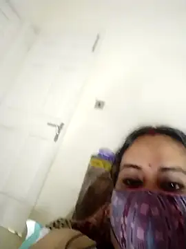 Sheela-Bhabin Live XXX chat