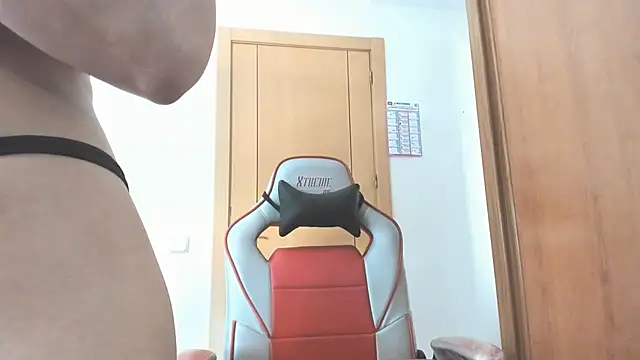 Živý XXX chat CristalDivine