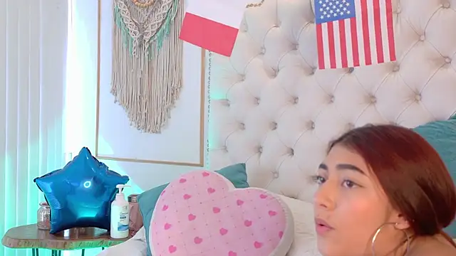 Sara_funy's Live XXX Chat