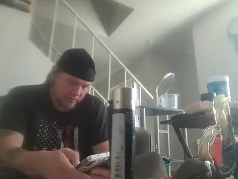 yourMasterisBored XXX чат на живо