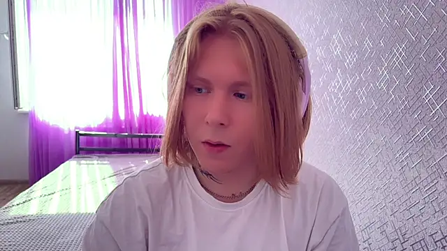 צ'אט XXX בשידור חי של Hirtay