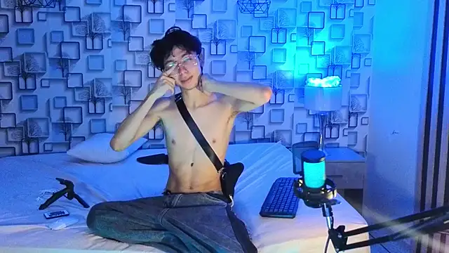 Chatroom XXX en direct de Twink_Sebas7