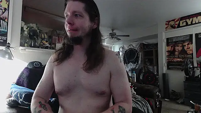 biggerisbetter12n Live XXX chat