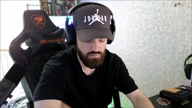Chat XXX Live _Serious_Man