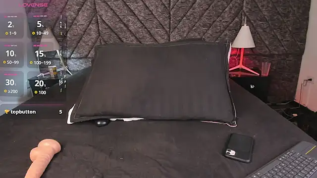 DemonFoxx Live XXX-chat