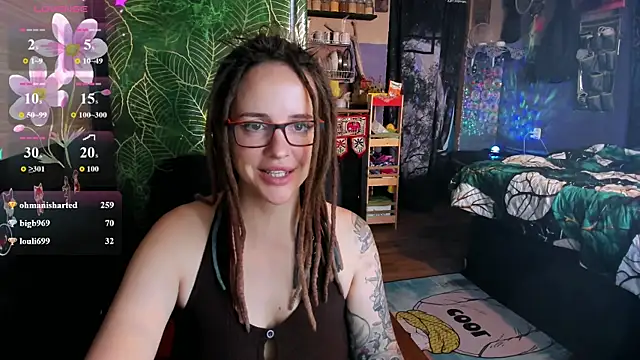 Chat XXX en directo de LisaFoxy_y